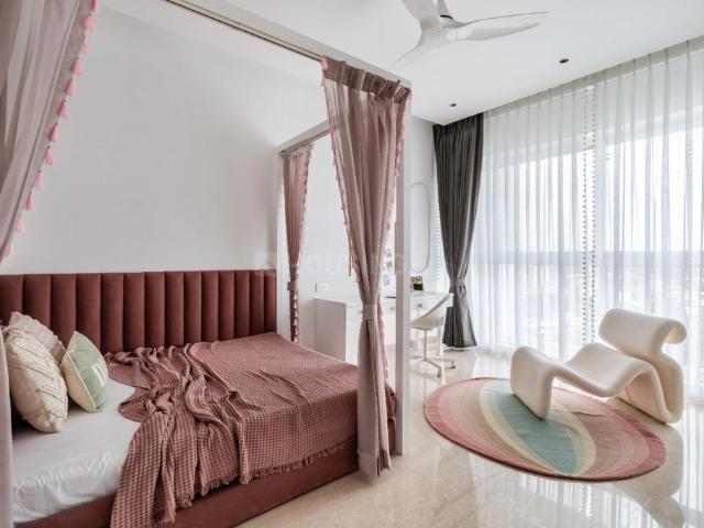 4 BHK Apartment in Kalyani Nagar for rent Pune. The reference number is 20576812