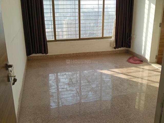 4 BHK Apartment in Kandivali East for rent Mumbai. The reference number is 19665274