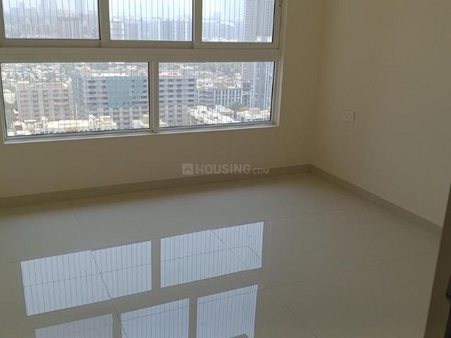 4 BHK Apartment in Kandivali East for rent Mumbai. The reference number is 20083328