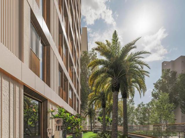4 BHK Apartment in Kandivali East for resale Mumbai. The reference number is 20575948