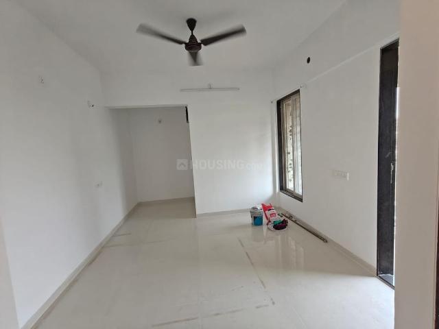 4 BHK Apartment in Karve Nagar for resale Pune. The reference number is 17012158