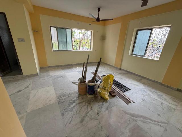 4 BHK Apartment in Kasba for rent Kolkata. The reference number is 19785075