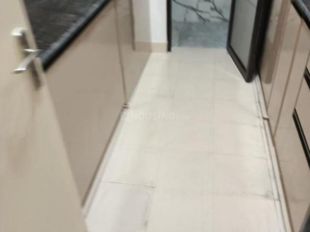4 BHK Apartment in Kasba for rent Kolkata. The reference number is 20455517