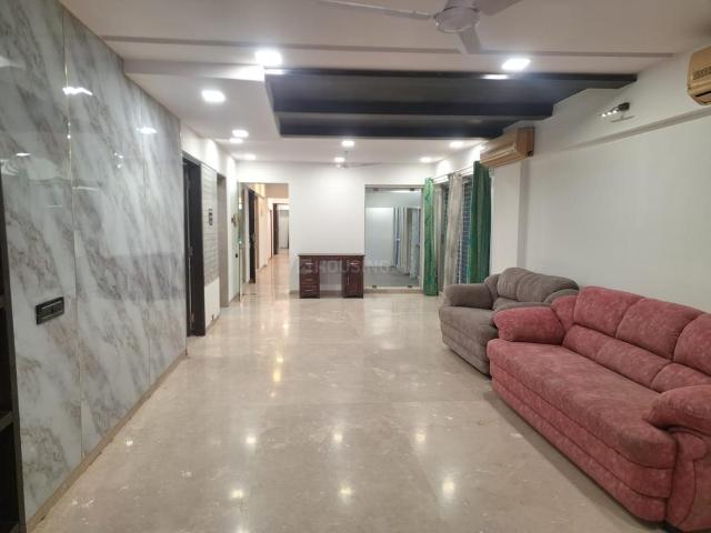 4 BHK Apartment in Khar West for rent Mumbai. The reference number is 20149658