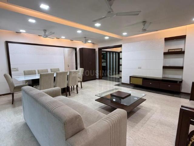 4 BHK Apartment in Khar West for rent Mumbai. The reference number is 20995027
