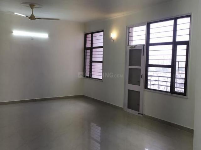 4 BHK Apartment in Kharar for rent Mohali. The reference number is 20606271