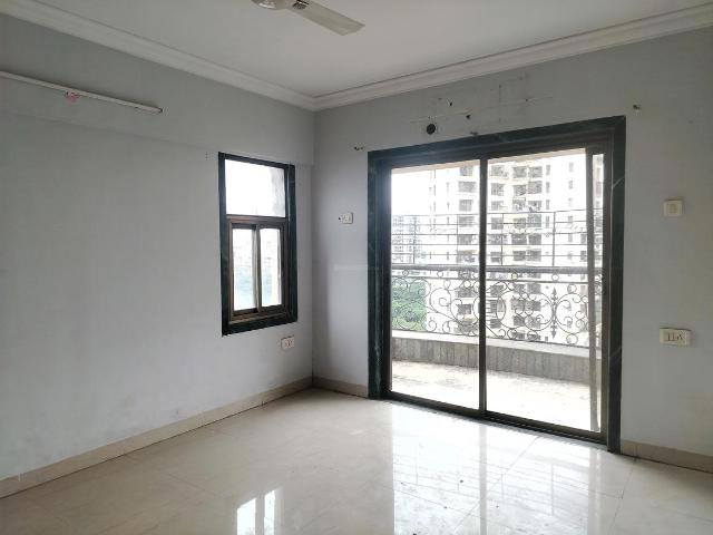 4 BHK Apartment in Kharghar for rent Navi Mumbai. The reference number is 18214123
