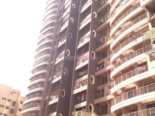 4 BHK Apartment in Kharghar for resale Navi Mumbai. The reference number is 17883085
