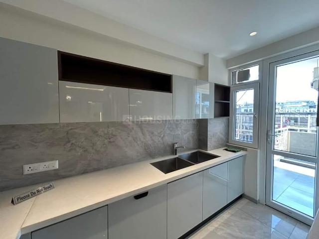 4 BHK Apartment in Kishanpura for resale Zirakpur. The reference number is 20780702