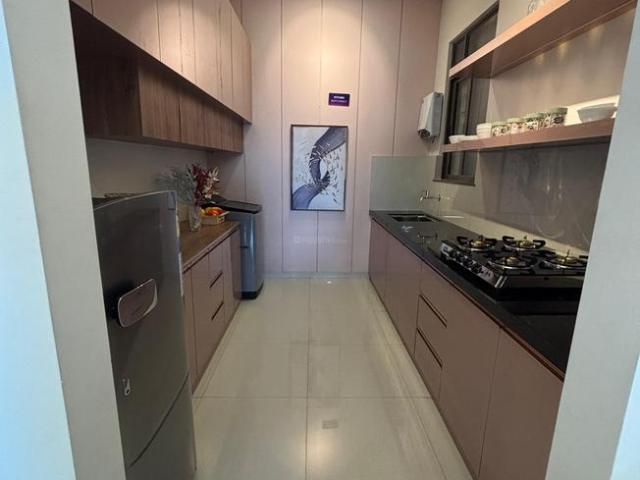 4 BHK Apartment in Hadapsar for resale Pune. The reference number is 19399915