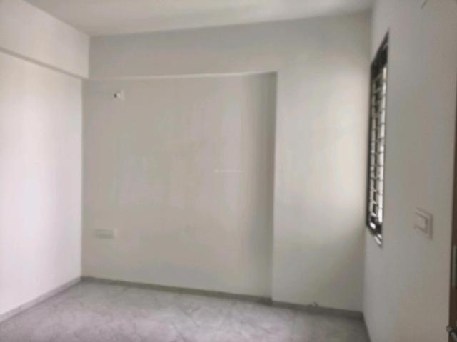 4 BHK Apartment in Hanspura for resale Ahmedabad. The reference number is 19516226