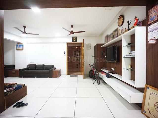 4 BHK Apartment in Hanspura for resale Ahmedabad. The reference number is 20817277