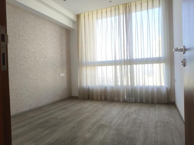 4 BHK Apartment in Hiranandani Estate for resale Thane. The reference number is 20014775