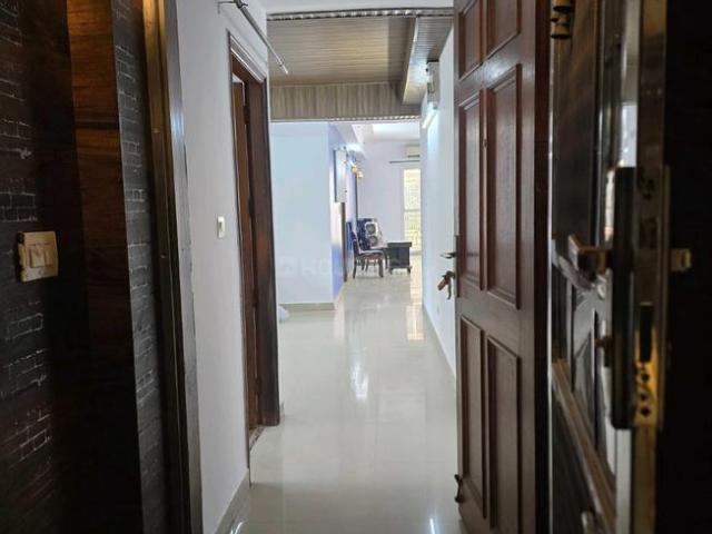4 BHK Apartment in Indirapuram for rent Ghaziabad. The reference number is 20247134