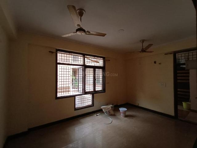 4 BHK Apartment in Indirapuram for rent Ghaziabad. The reference number is 20283485
