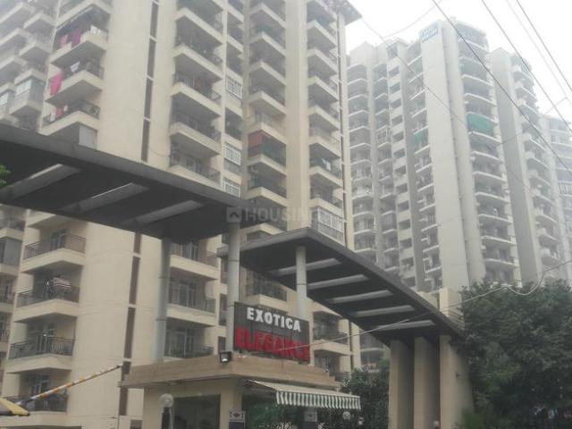 4 BHK Apartment in Indirapuram for resale Ghaziabad. The reference number is 20668820