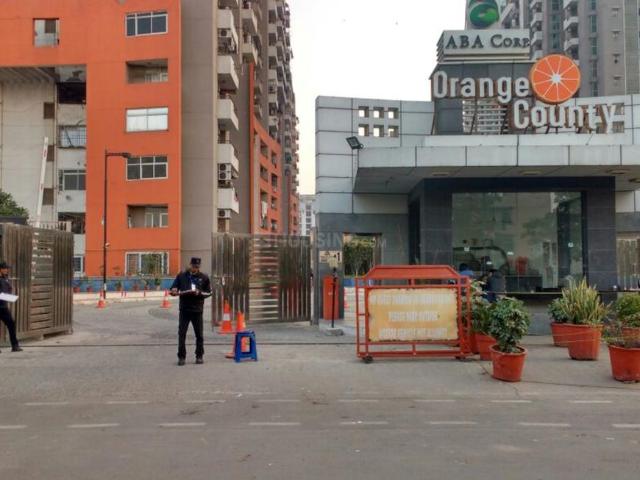 4 BHK Apartment in Indirapuram for resale Ghaziabad. The reference number is 20671756