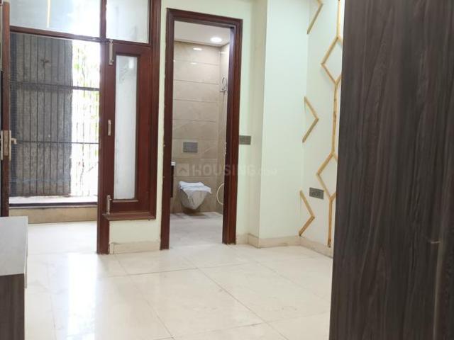 4 BHK Apartment in Indirapuram for resale Ghaziabad. The reference number is 20681122