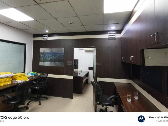 4 BHK Apartment in Indirapuram for resale Ghaziabad. The reference number is 20693121