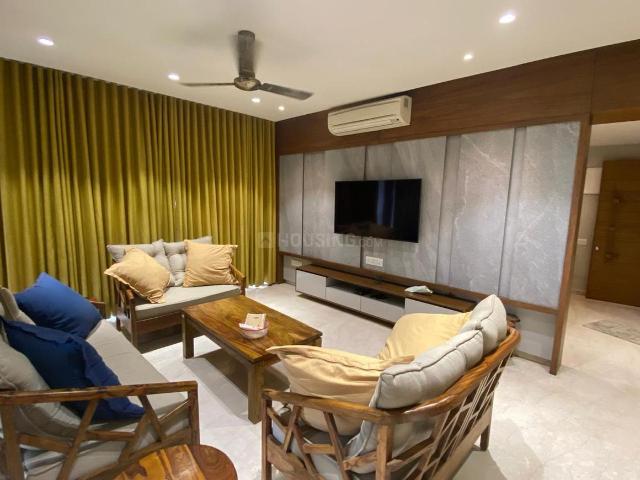 4 BHK Apartment in Iscon Ambli Road for rent Ahmedabad. The reference number is 19839824