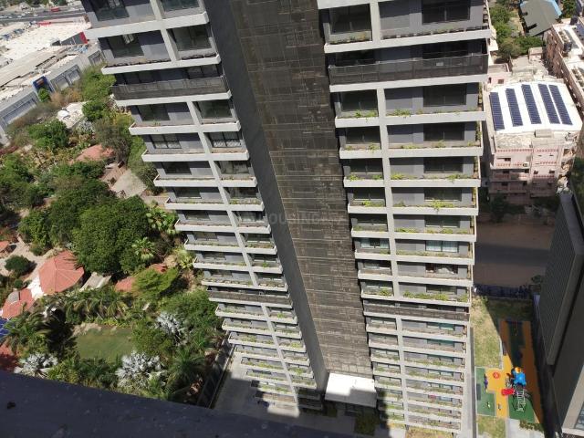 4 BHK Apartment in Iscon Ambli Road for resale Ahmedabad. The reference number is 19777872