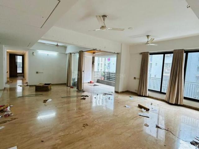 4 BHK Apartment in Jodhpur for rent Ahmedabad. The reference number is 18392319