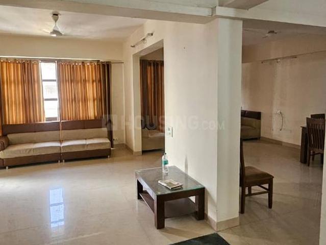 4 BHK Apartment in Jodhpur for rent Ahmedabad. The reference number is 19747853
