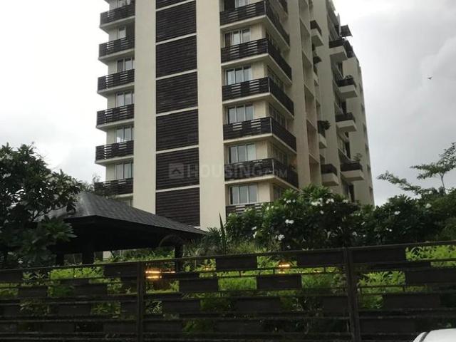4 BHK Apartment in Jodhpur for resale Ahmedabad. The reference number is 15924662
