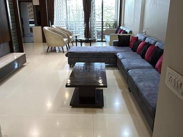 4 BHK Apartment in Jodhpur for resale Ahmedabad. The reference number is 19853299