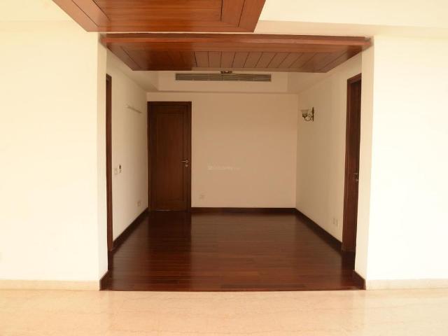 4 BHK Apartment in Jaypee Greens for rent Greater Noida. The reference number is 6919651