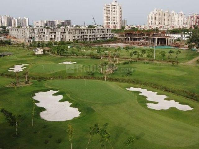 4 BHK Apartment in Jaypee Greens for resale Greater Noida. The reference number is 18174389