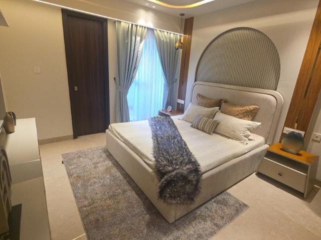 4 BHK Apartment in JLPL Industrial Area for resale Mohali. The reference number is 20400473