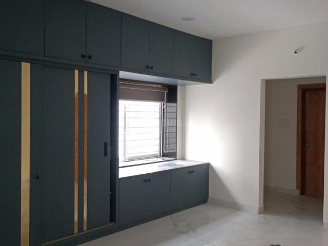 4 BHK Apartment in Jubilee Hills for rent Hyderabad. The reference number is 20549864