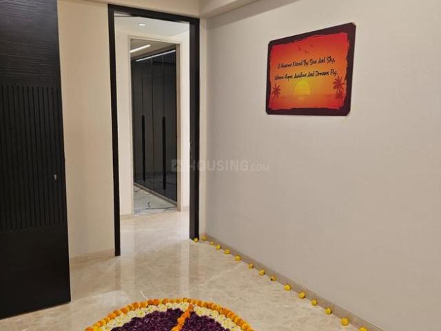 4 BHK Apartment in Juhu for rent Mumbai. The reference number is 18897573