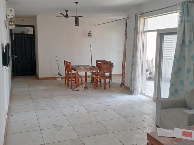 4 BHK Apartment in Omicron 1A for resale Greater Noida. The reference number is 19748519