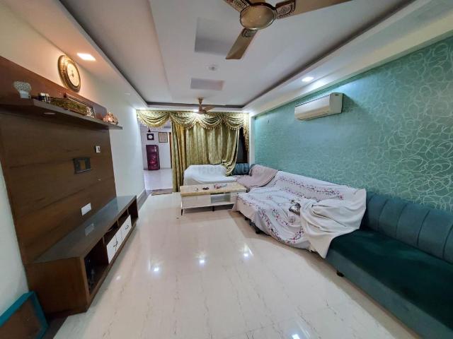 4 BHK Apartment in Okhla for resale New Delhi. The reference number is 18716972