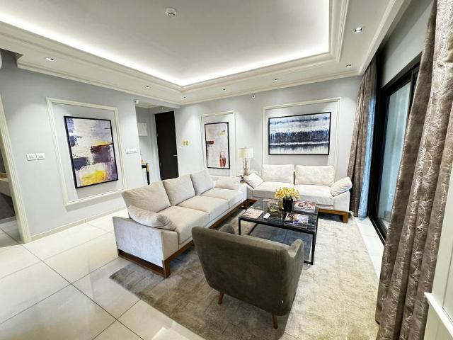 4 BHK Apartment in Ollur for resale Thrissur. The reference number is 20048473