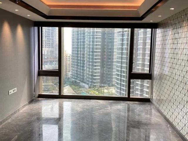 4 BHK Apartment in Lower Parel for rent Mumbai. The reference number is 20464332