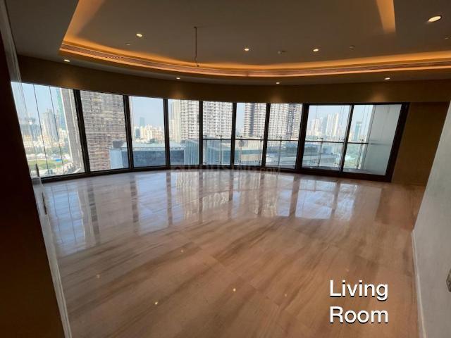 4 BHK Apartment in Lower Parel for resale Mumbai. The reference number is 17727115