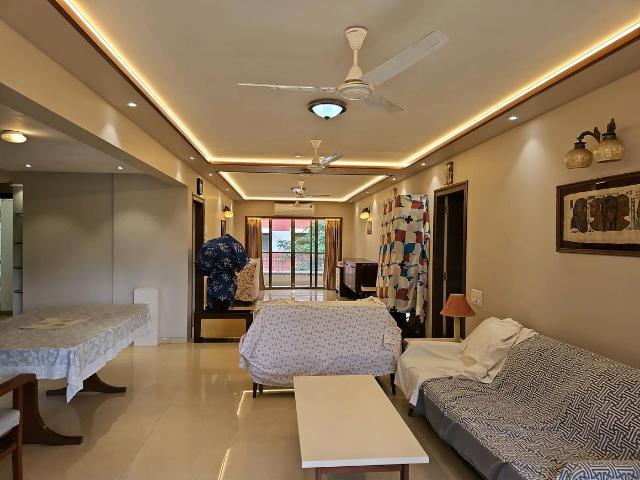4 BHK Apartment in Lower Parel for resale Mumbai. The reference number is 17163089