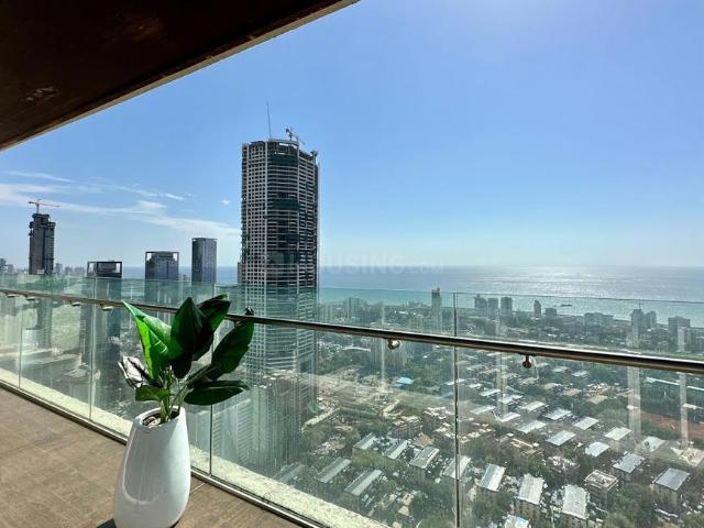 4 BHK Apartment in Lower Parel for resale Mumbai. The reference number is 19652476