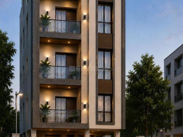 4 BHK Apartment in Lake Gardens for resale Kolkata. The reference number is 20398115