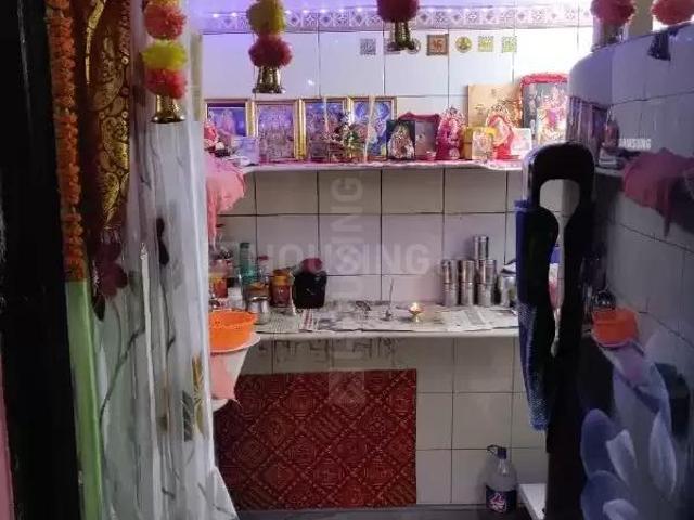 4 BHK Apartment in Liluah for resale Howrah. The reference number is 5578400
