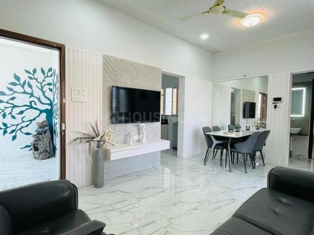 4 BHK Apartment in Mohammed Wadi for resale Pune. The reference number is 19589853