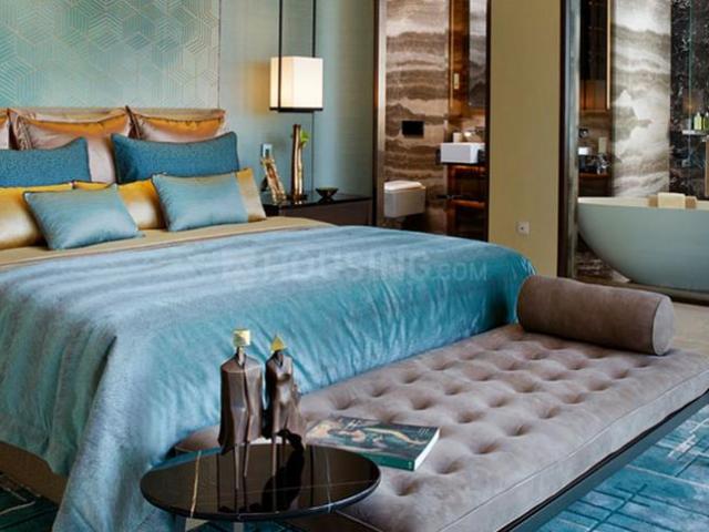 4 BHK Apartment in Matunga East for resale Mumbai. The reference number is 7989002