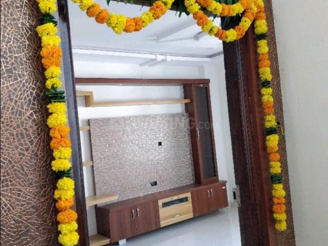 4 BHK Apartment in Madhapur for resale Hyderabad. The reference number is 19606654