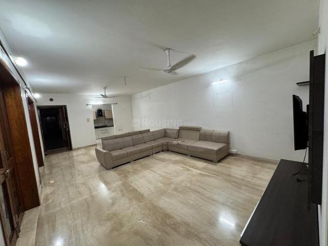 4 BHK Apartment in Magarpatta City for rent Pune. The reference number is 18242647