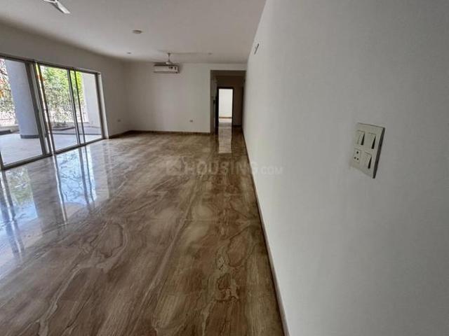 4 BHK Apartment in Magarpatta City for resale Pune. The reference number is 20501939