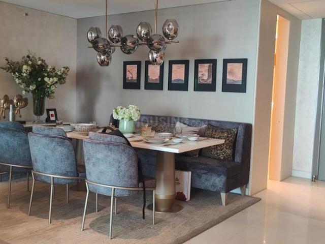4 BHK Apartment in Mahalakshmi for resale Mumbai. The reference number is 19501829