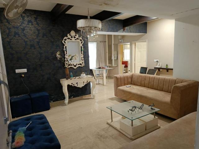 4 BHK Apartment in Mahalakshmi Nagar for resale Indore. The reference number is 20400235
